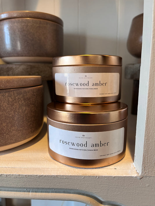 Rosewood Amber 5 ounce candle 
