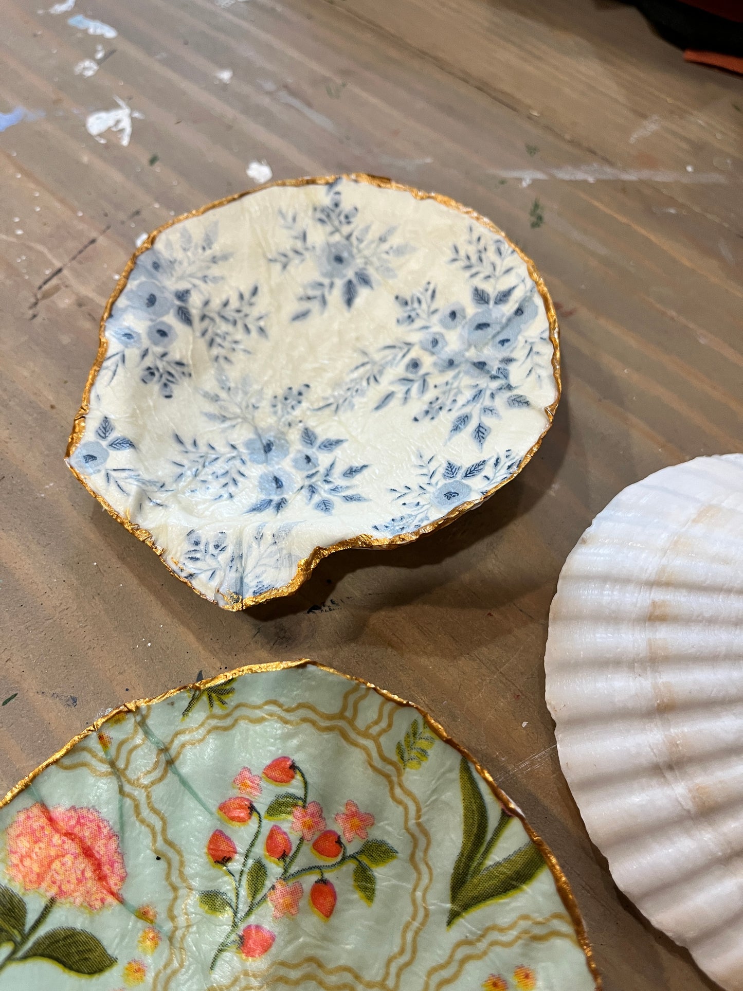 JRDC Creative Studio Box- Decoupaged Napkin Seashells Dishes