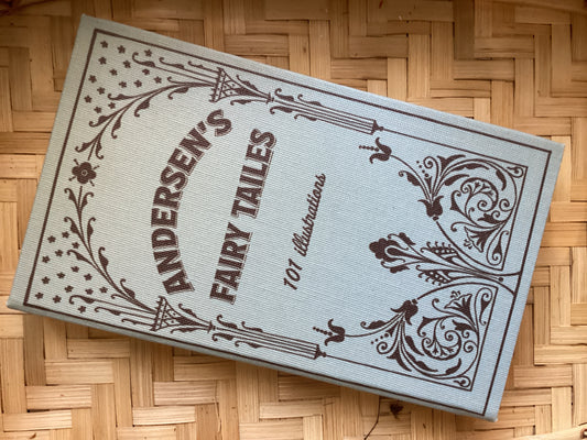 Andersen’s Fairy Tailes Wooden Magnetic Book Box