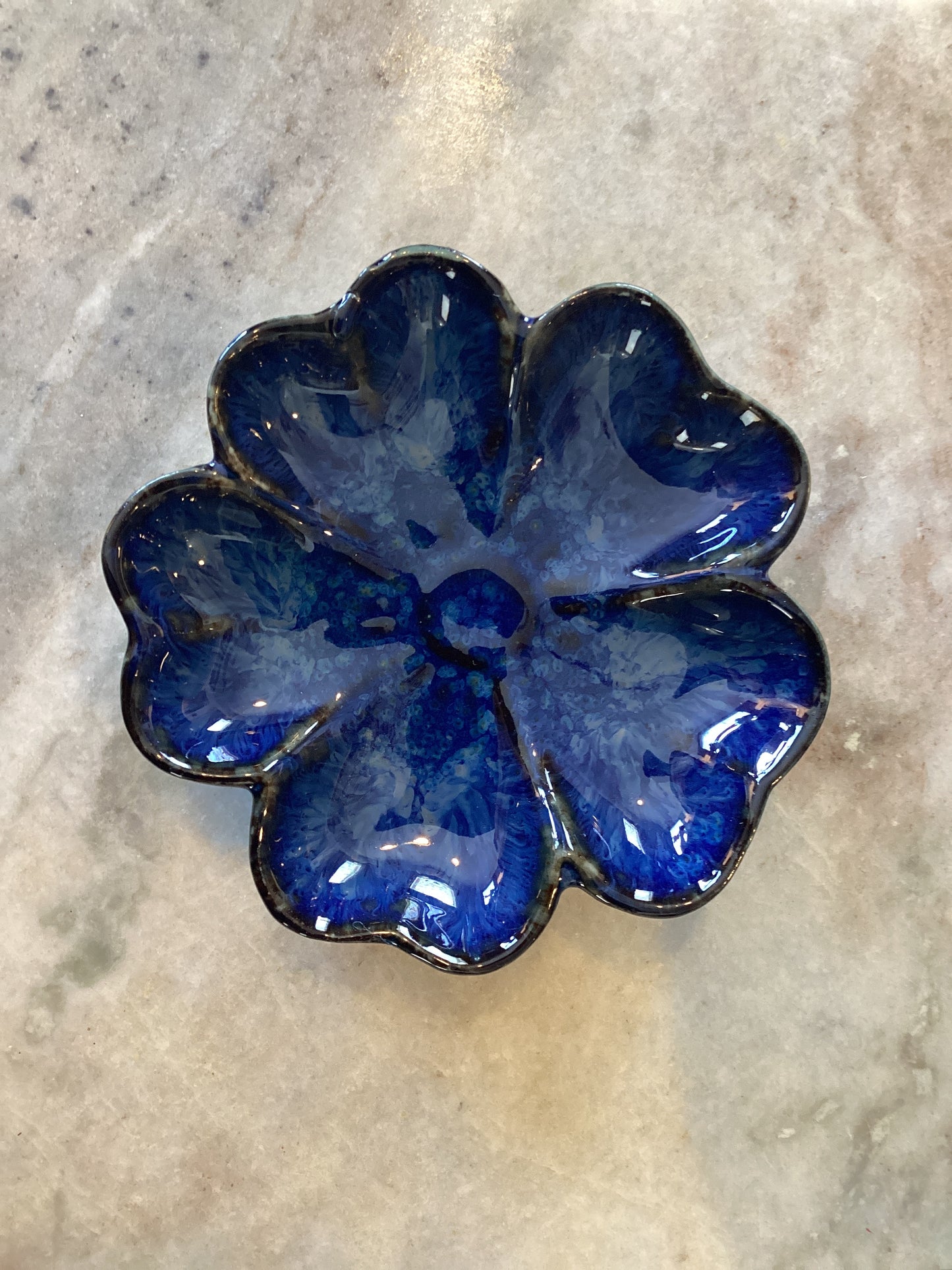 Blue Glossy Ceramic Flower Dish